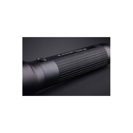 Ledlenser P7R Core, Ročna polnilna svetilka, Črna