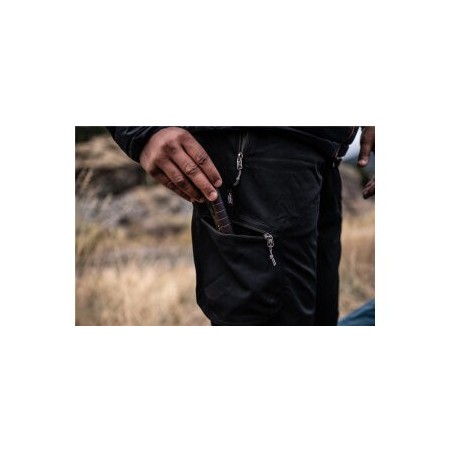 Ledlenser P7R Signature, Polnilna ročna svetilka, Črna